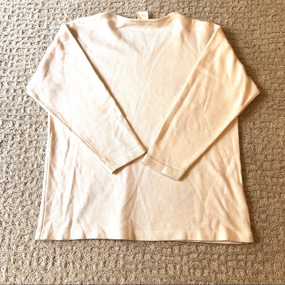 Escada Sweater Size 34 - Picture 3 of 4